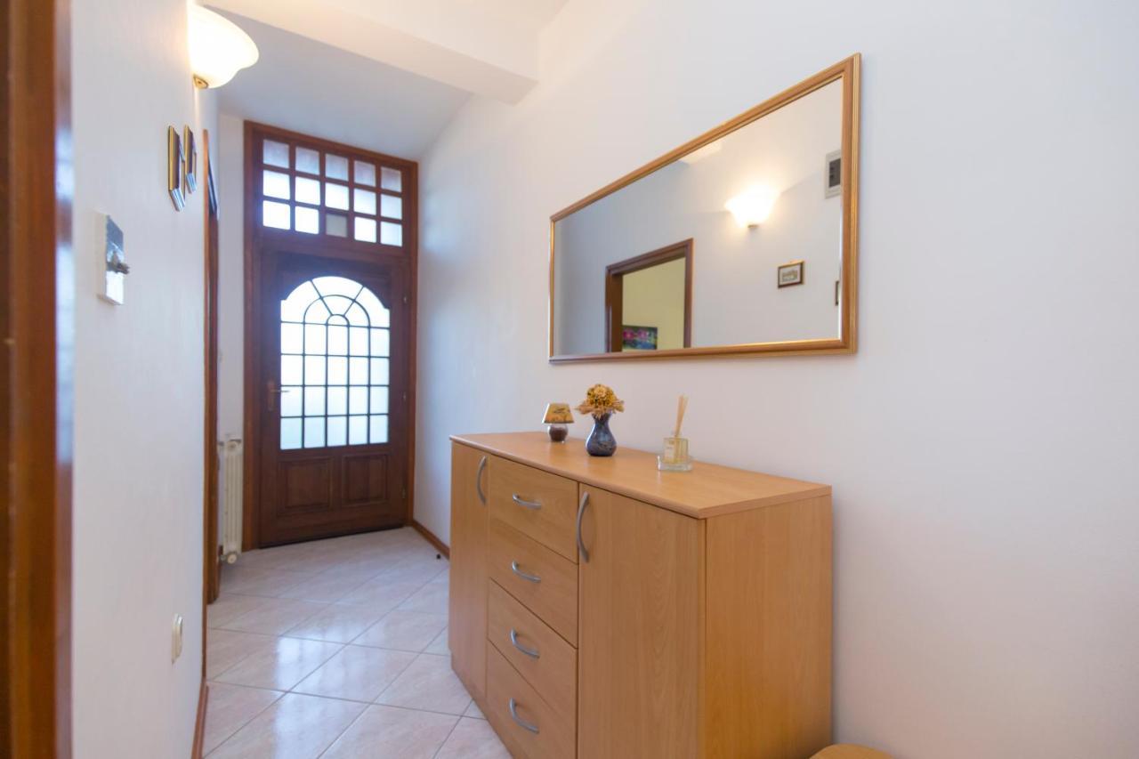 House Kontus Hotel Plomin Bagian luar foto